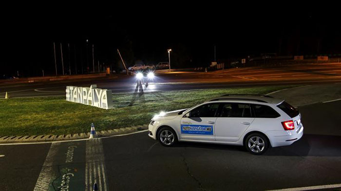 Skoda Octavia téligumi-teszten a Hungaroringen